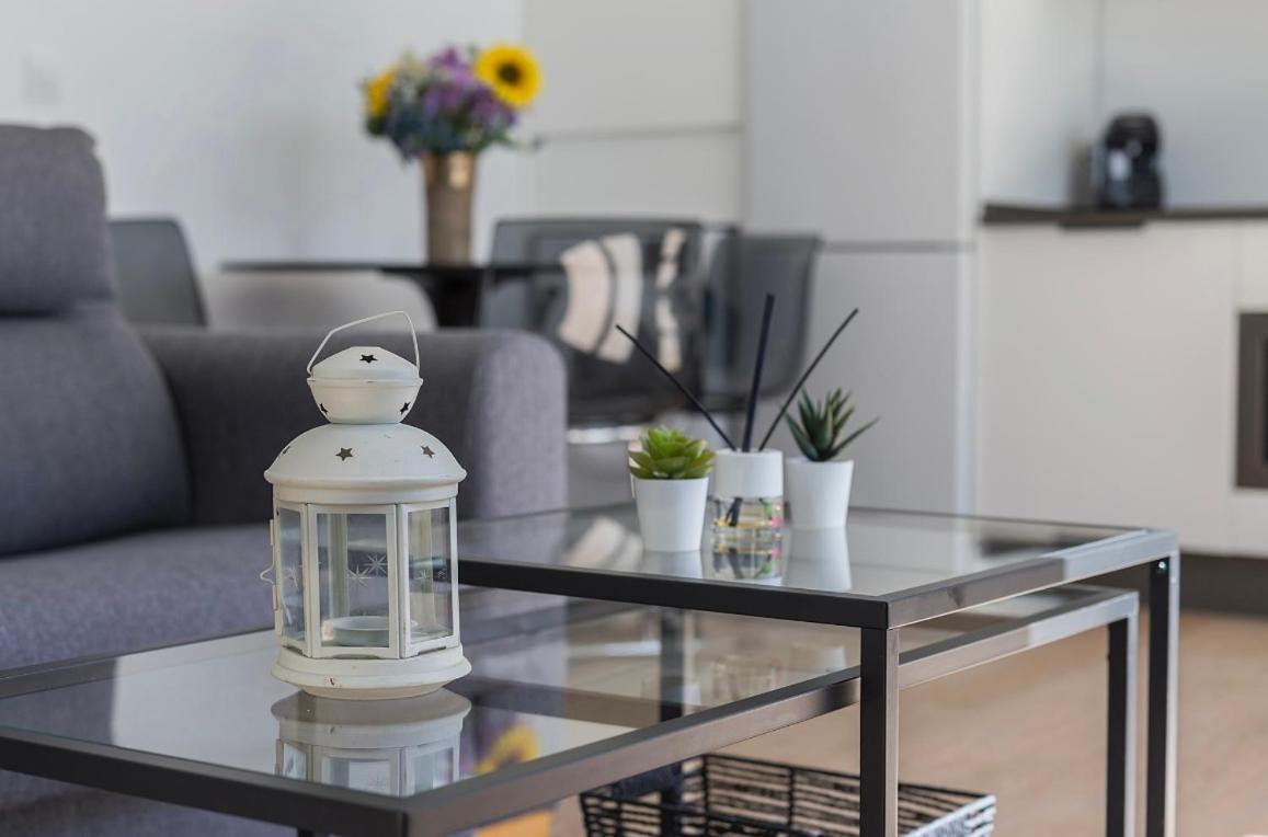 Apartament Atico Moderno *